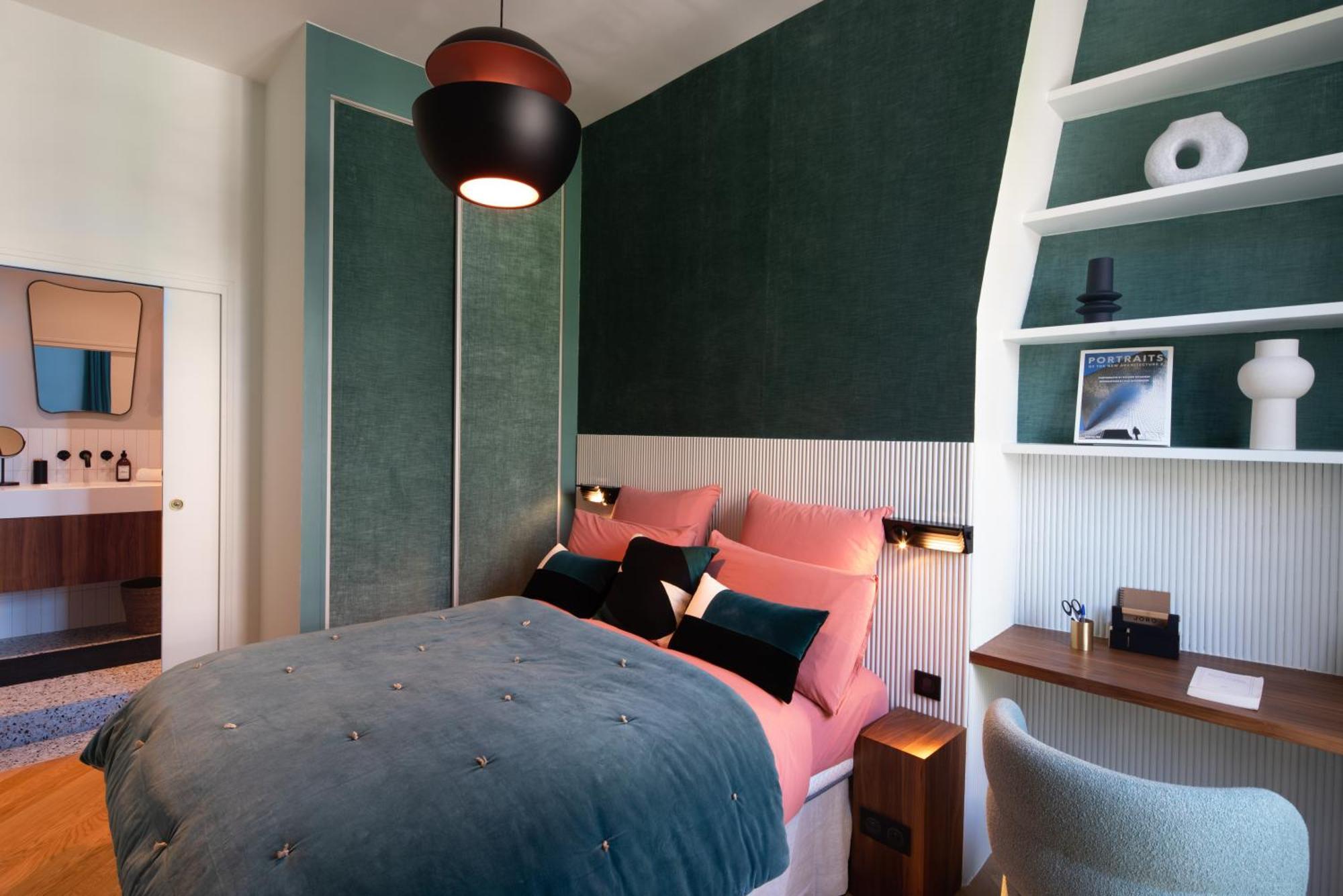 Joro Living Apartment
